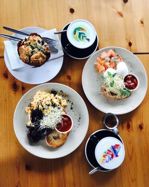Piggy Back Cafe - Accommodation Sunshine Coast 0