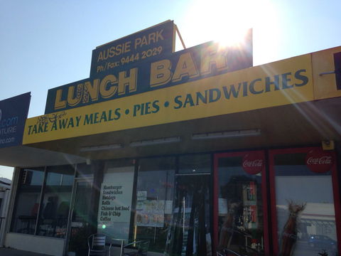 Aussie Park Lunch Bar - Accommodation Sunshine Coast 0