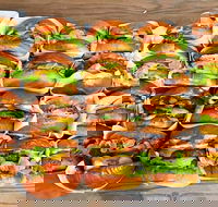 Burgernomics - Accommodation Sunshine Coast