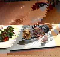 Horsham Palace - Accommodation Sunshine Coast