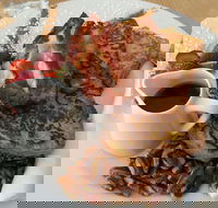 North Eastern Hotel - Accommodation Sunshine Coast