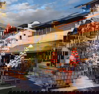 The Pourhouse Bar and Kitchen - Accommodation Sunshine Coast