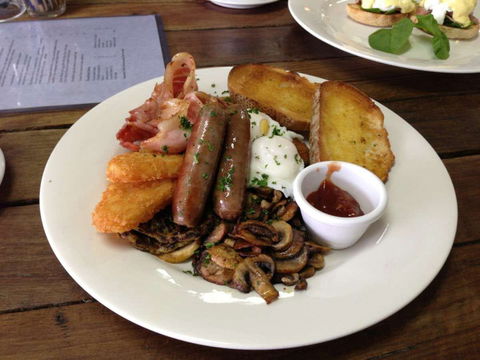Adrienne's Cafe - Accommodation Sunshine Coast 0