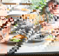 Lorne Hotel - Accommodation Sunshine Coast