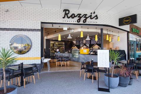 Rozzi's Italian Canteen - Accommodation Sunshine Coast 0
