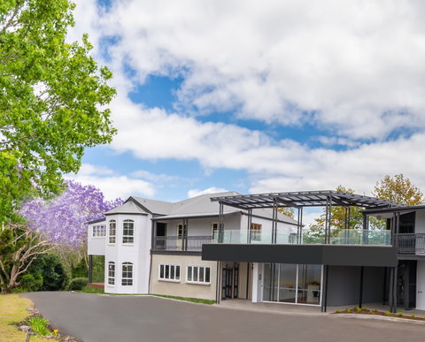 The Glasshouse And Bergin Lounge At Clouds Montville - Accommodation Sunshine Coast 0