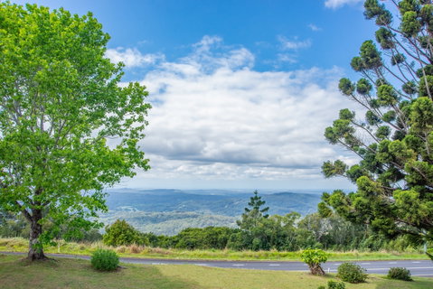 The Glasshouse And Bergin Lounge At Clouds Montville - Accommodation Sunshine Coast 2