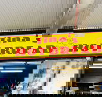 Where's Your Aunty - Accommodation Sunshine Coast