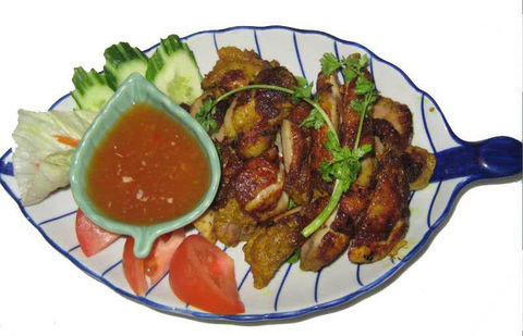 AROY-D Thai Restaurant - Accommodation Sunshine Coast 0