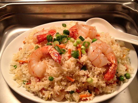 Woks Up - Accommodation Sunshine Coast 0