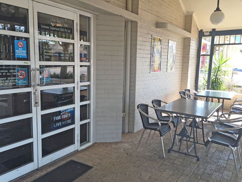 The Civic Hotel - Accommodation Sunshine Coast 0