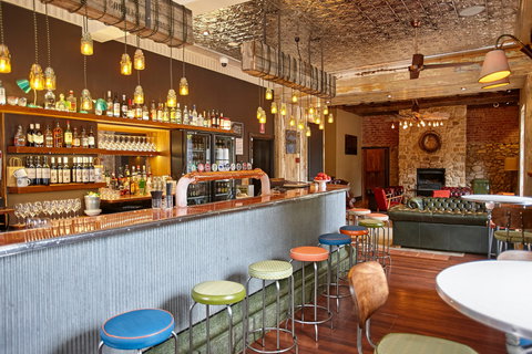 The Uraidla Hotel - Accommodation Sunshine Coast 0