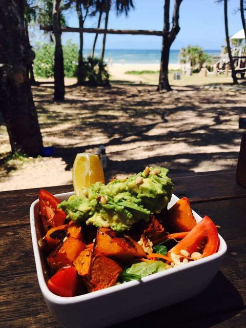 Holidays Cafe - Accommodation Sunshine Coast 0