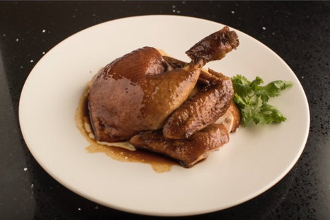 Qilin - Accommodation Sunshine Coast 0