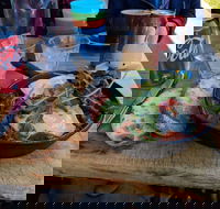 Honest Dons - Accommodation Sunshine Coast