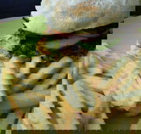 Hungry Wombat Cafe - Accommodation Sunshine Coast