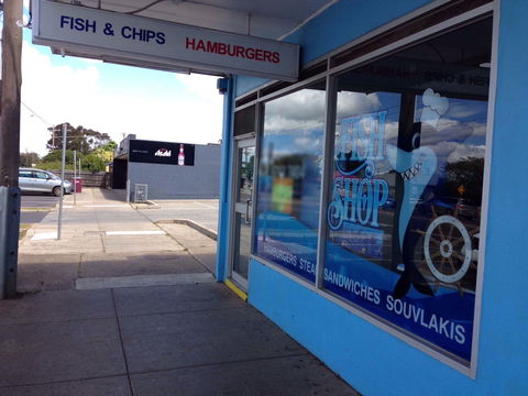 T.J's Blue Sea Fish Shop - Accommodation Sunshine Coast 0