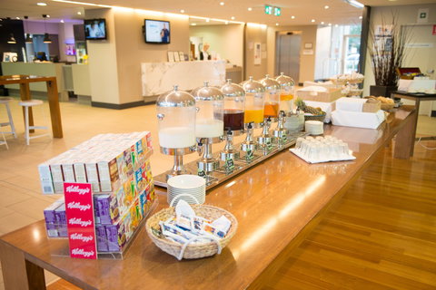 Q Cafe - Accommodation Sunshine Coast 1