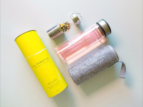 The Rabbit Hole Organic Tea Bar - Accommodation Sunshine Coast 1