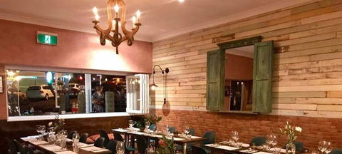 A Treat Of France - Accommodation Sunshine Coast 1