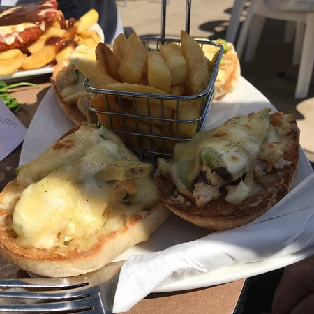 Ray Ray's Diner - Accommodation Sunshine Coast 0