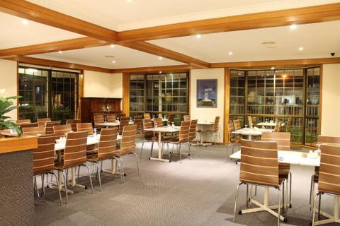 Seafarer Restaurant - Accommodation Sunshine Coast 0