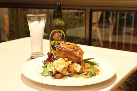 Seafarer Restaurant - Accommodation Sunshine Coast 1