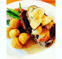 Reunion Cafe Bar Restaurant - Accommodation Sunshine Coast