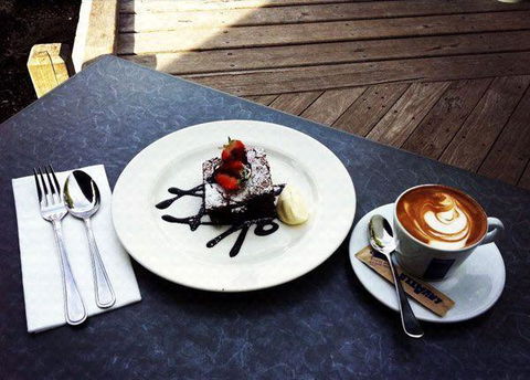 Bunkers Beach House - Accommodation Sunshine Coast 7