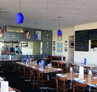 Magna's on Main - Accommodation Sunshine Coast