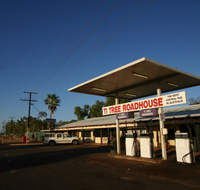 Ti Tree Roadhouse - Accommodation Sunshine Coast