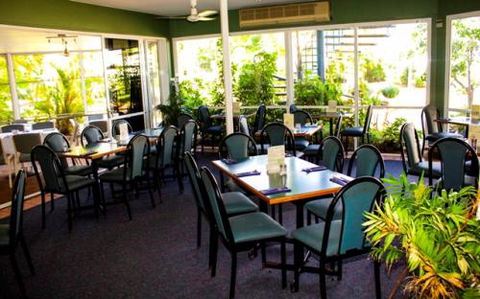 KBR’s Licensed Restaurant - Accommodation Sunshine Coast 0