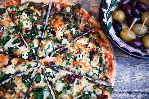Earth ’n’ Sea Amazing Pizza & Pasta - Accommodation Sunshine Coast 0