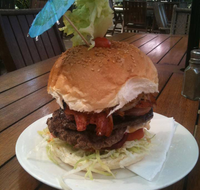 Dingo Beach Hotel - Accommodation Sunshine Coast