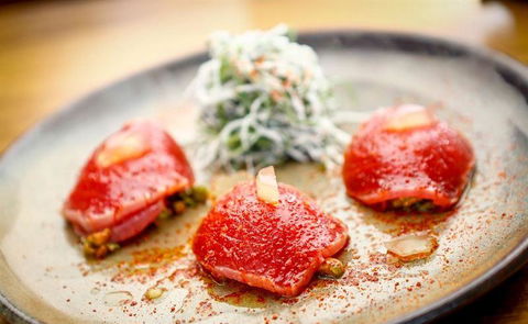 V Series - Accommodation Sunshine Coast 2