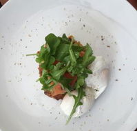 Holmes  Co - Accommodation Sunshine Coast