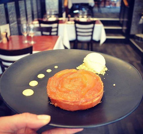 A La Bouffe Bar & Bistro - Accommodation Sunshine Coast 11