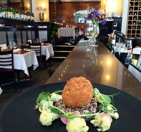 A La Bouffe Bar & Bistro - Accommodation Sunshine Coast 13