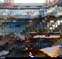 Lighthouse Hotel Bistro - Accommodation Sunshine Coast