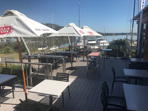 Yacht Club Fifty Five - Accommodation Sunshine Coast 0