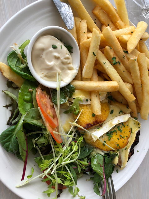 Cove Bar And Restaurant - Accommodation Sunshine Coast 2