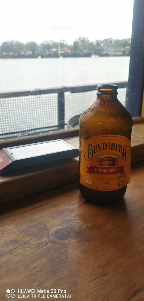 Skippers Floating Eatery - Accommodation Sunshine Coast 3