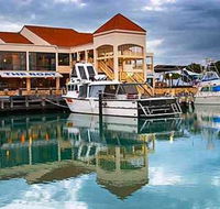 The Boat - Accommodation Sunshine Coast