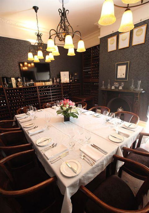 The Terrace Hotel - Accommodation Sunshine Coast 1