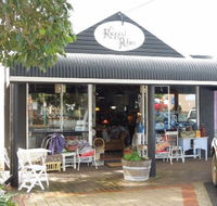 The Ragged Robin - Accommodation Sunshine Coast