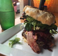 Tree House Coffee Lounge - Accommodation Sunshine Coast