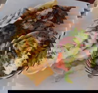 Yanni's Taverna - Accommodation Sunshine Coast