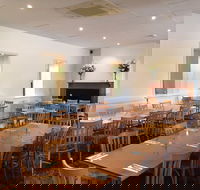 Hannaville Hotel - Accommodation Sunshine Coast