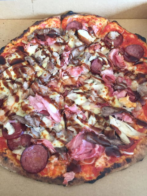 Pizzeria Trieste - Accommodation Sunshine Coast 3