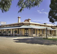 Standpipe Golf Motor Inn - Accommodation Sunshine Coast